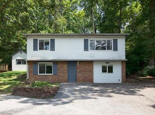 5617 Private Dr, High Ridge, MO 63049