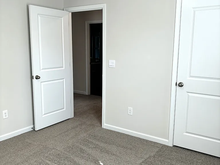 100 Kelsey Ct — Photo 46