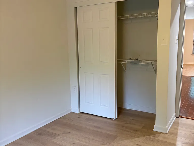 610 Brentwood Ct — Photo 28