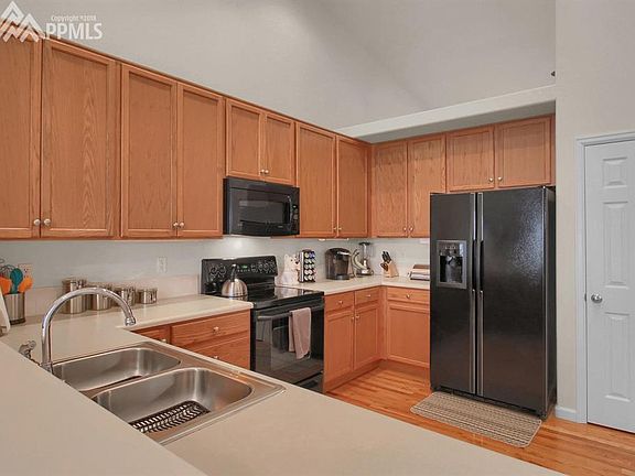5th image of 12493 Pine Valley Cir