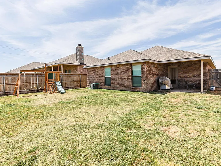 10417 Xenia Ave — Photo 14