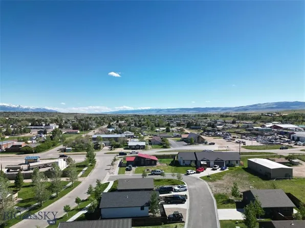 Rachel Ave, Ennis, MT 59729