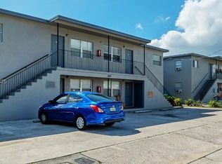 1425 W 31st St APT 3, Riviera Beach, FL 33404