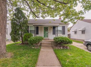 13272 Jobin St, Southgate, MI 48195