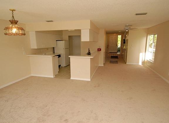 4th image of 3230 NE Holly Creek Dr