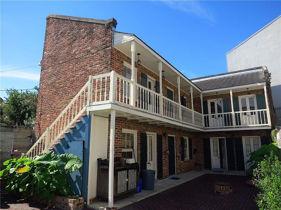 1st image of 523 Burgundy St APT 4