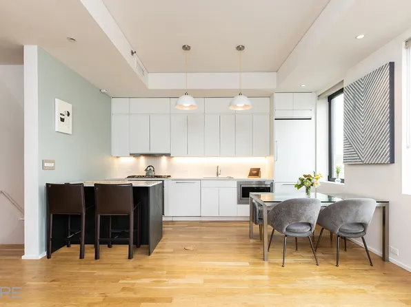 2457 Frederick Douglass Boulevard image 3 of 11