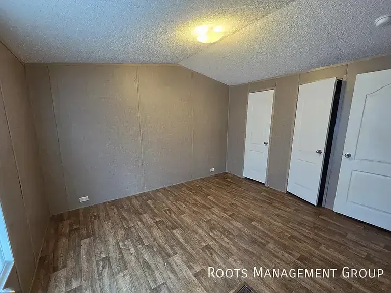 320 Rae St #40 — Photo 7