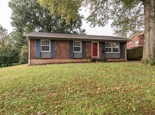 362 King Arthur Ct, Lexington, KY 40517