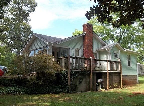 5th image of 820 Sunrise Ln