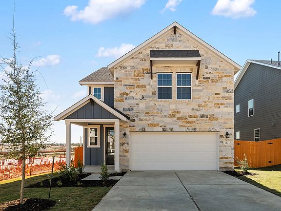 124 Clover Bend Interior Image 1