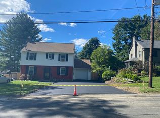 216 Holmes Rd, Pittsfield, MA 01201