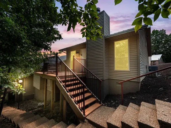 120 Mocking Jay Lane #120 BLDG 27, Kimberling City, MO 65686