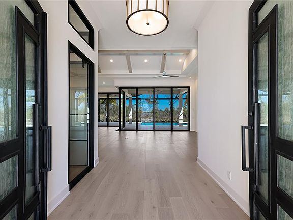 5th image of 1107 Blue Shell Loop