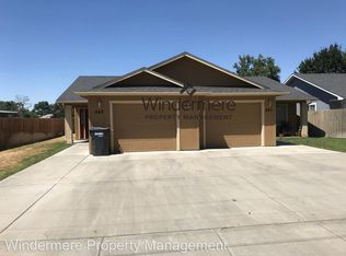 642 SW Bade Ave, College Place, WA 99324