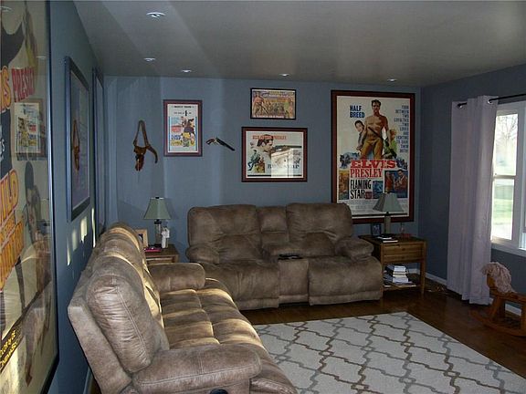 4th image of 530 N Campbell St