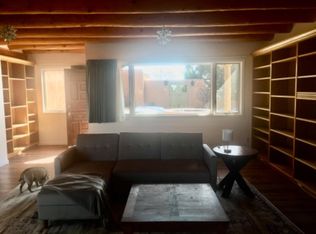 115 La Senda Rd, White Rock, NM 87547