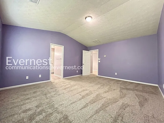 729 Mountain Laurel Dr — Photo 15