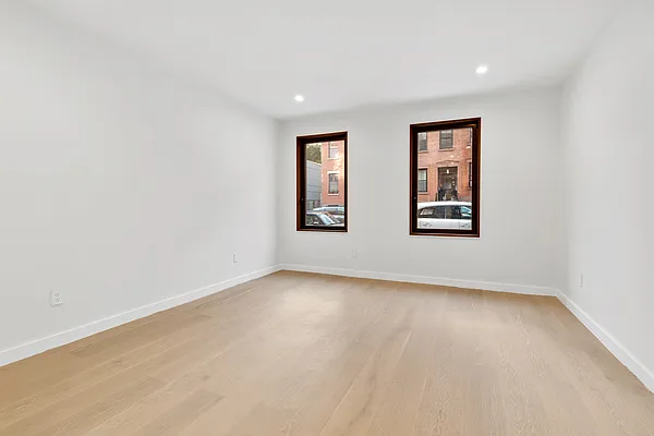 Rented by Douglas Elliman | media 21