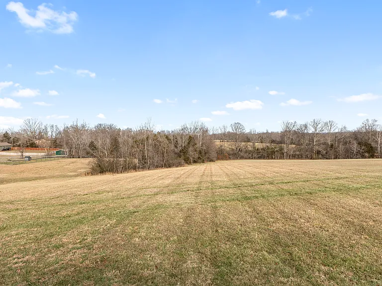 819 Hooper Rd — Photo 28