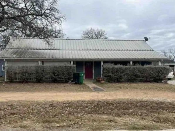 707 Oak Ln, Cottonwood Shores, TX 78657