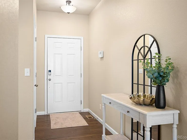 393 Cade St #L — Photo 6