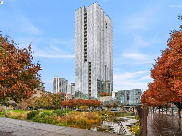 1075 NW Northrup St Unit 1216, Portland, OR 97209