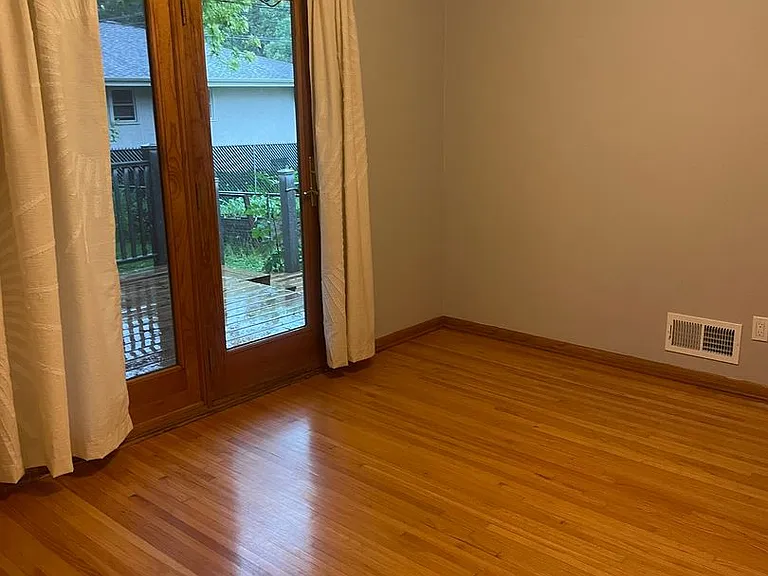 3640 Edward St NE — Photo 12