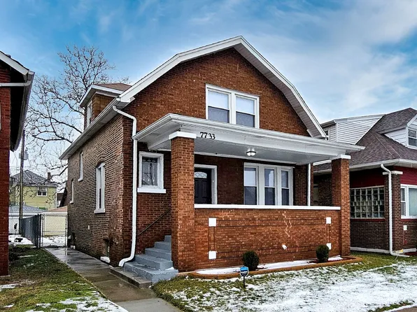 7733 S Cregier Ave, Chicago, IL 60649