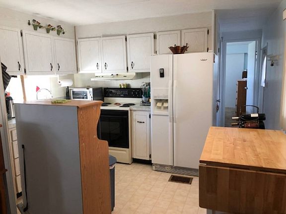 4th image of 13225 101st St Lot 156
