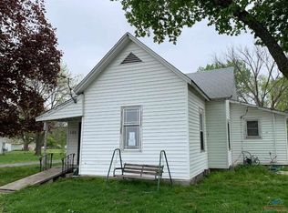 105 Main St, Hughesville, MO 65334