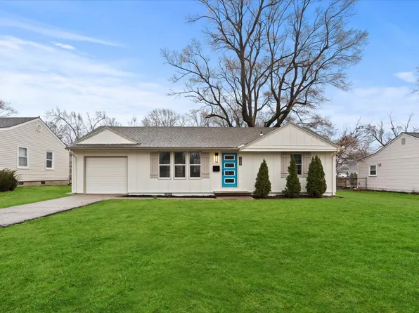 7239 Beverly St, Overland Park, KS 66204