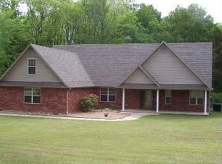 905 Becky Blvd, Russellville, AR 72802