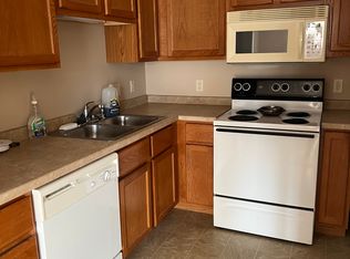 327 W Frontage Rd NW #201, Rochester, MN 55901