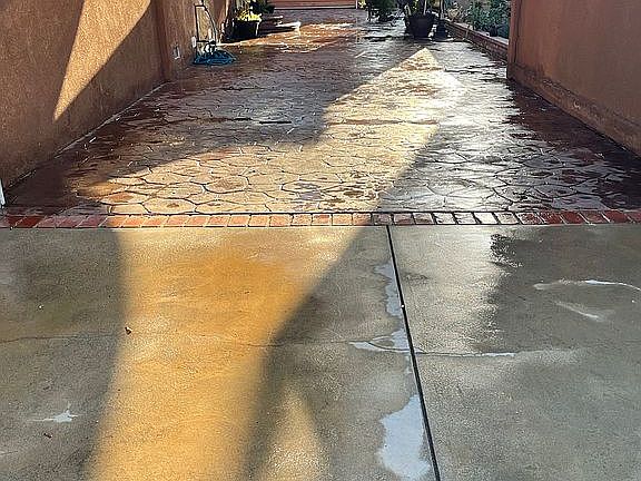 3 car Driveway - Carport