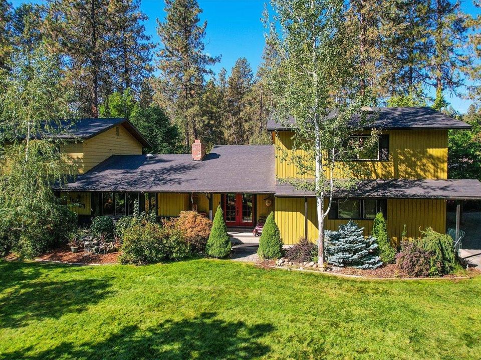 1st image of 15409 N Little Spokane Dr