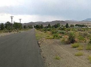 14 Fox Ln #A, Yerington, NV 89447