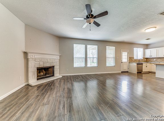 5th image of 7659 Presidio Ledge