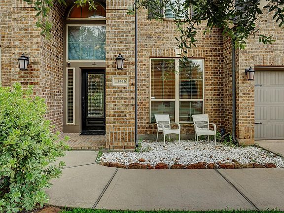 4th image of 13416 Vintage Trail Ln