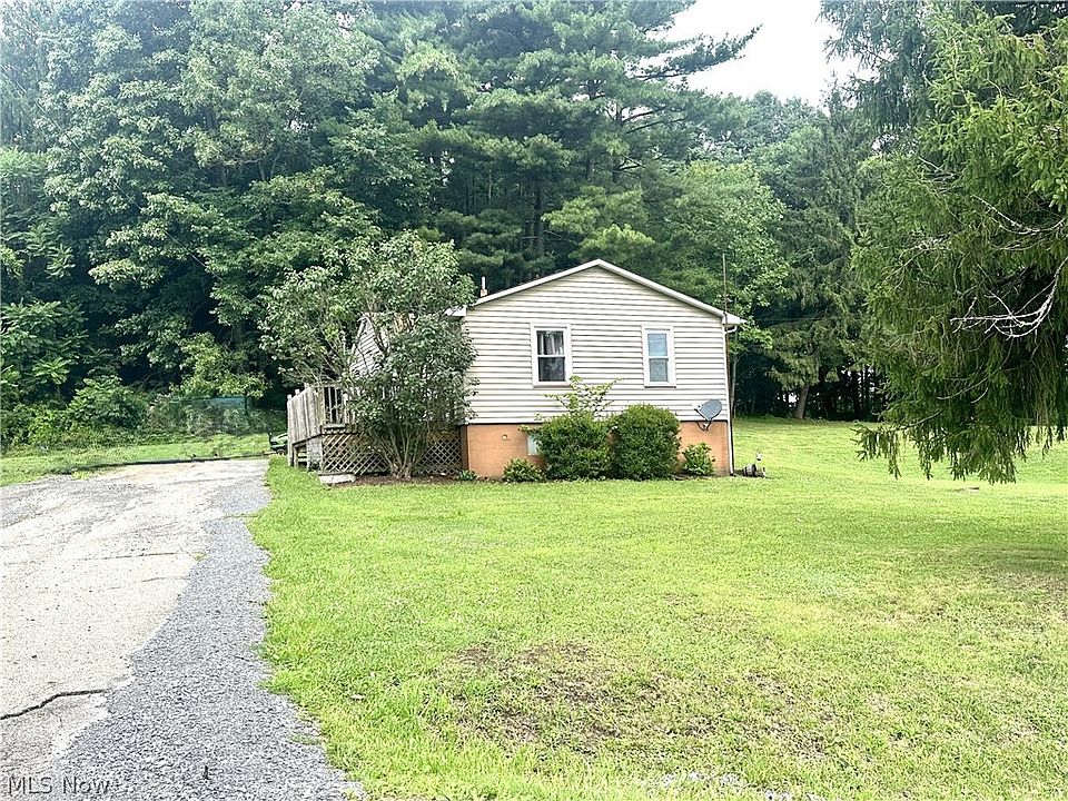 2nd image of 1387 Boyd Rd