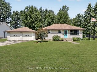 930 Edgemere Rd, Fort Erie, ON L2A1A8