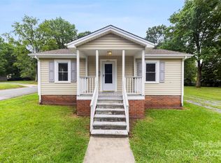 201 Sacco St, Belmont, NC 28012