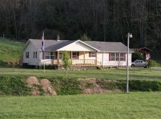 935 Simerly Creek Rd, Hampton, TN 37658