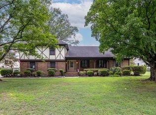 5209 Bennetts Pasture Rd, Suffolk, VA 23435