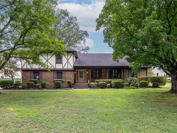 5209 Bennetts Pasture Rd, Suffolk, VA 23435
