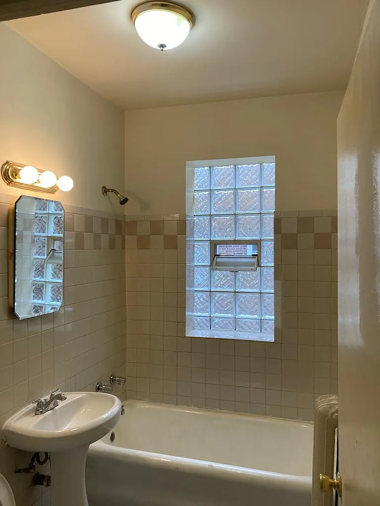 8149 S Maryland Ave — Photo 1