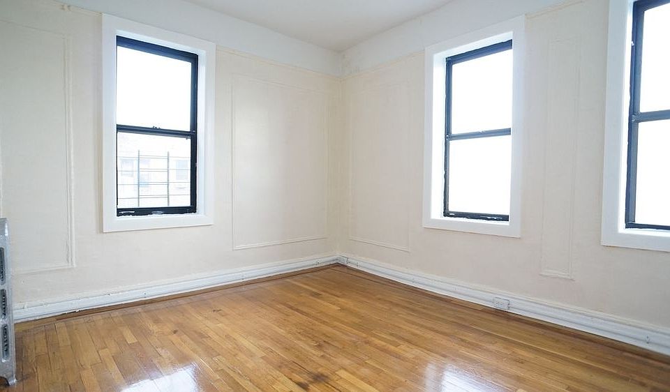2nd image of 3451 Giles Pl APT K23