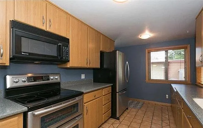 another view of kitchen