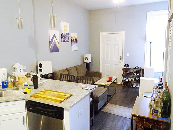 4th image of 1300 N Greenview Ave #1W