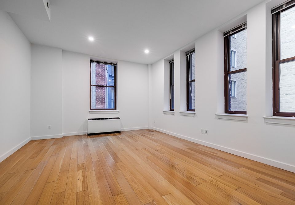 1st image of 37 Wall St APT 12J